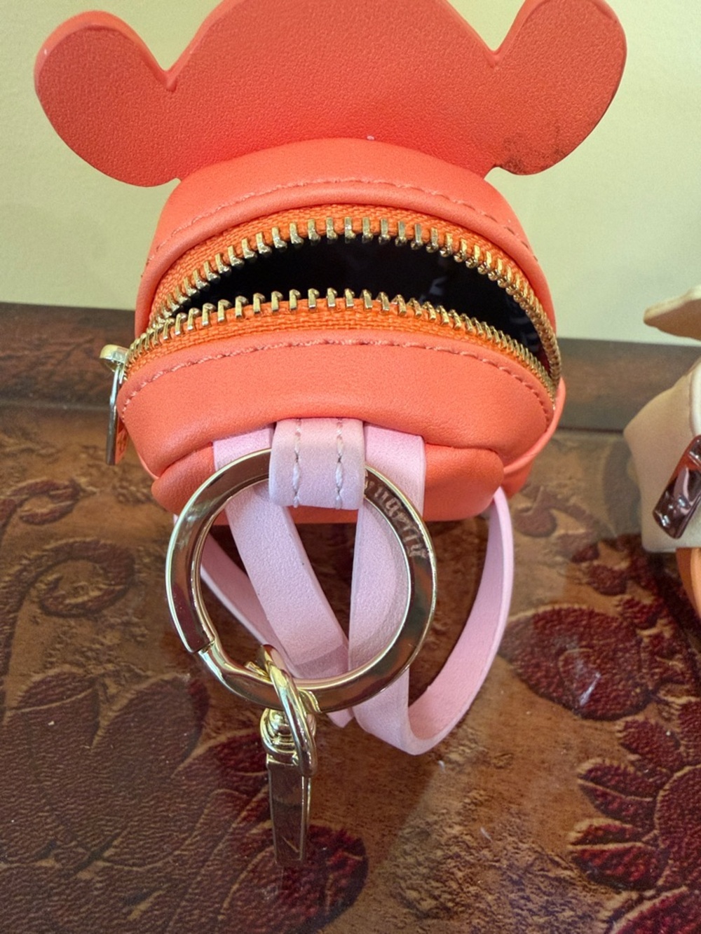4 Mini Backpack Keychain Charms - Picture 3 of 10